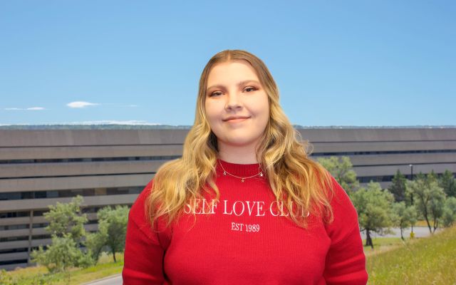 Shanna standing in front of UHall