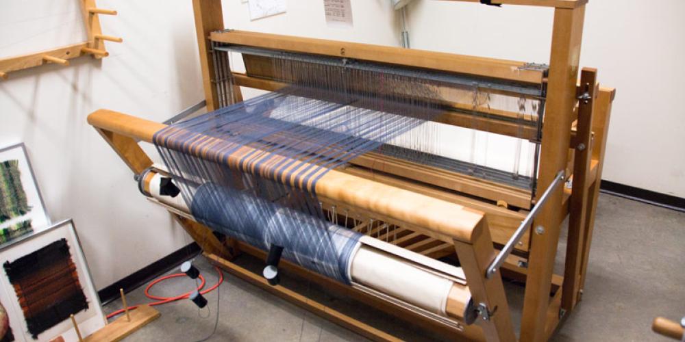 Weaving loom