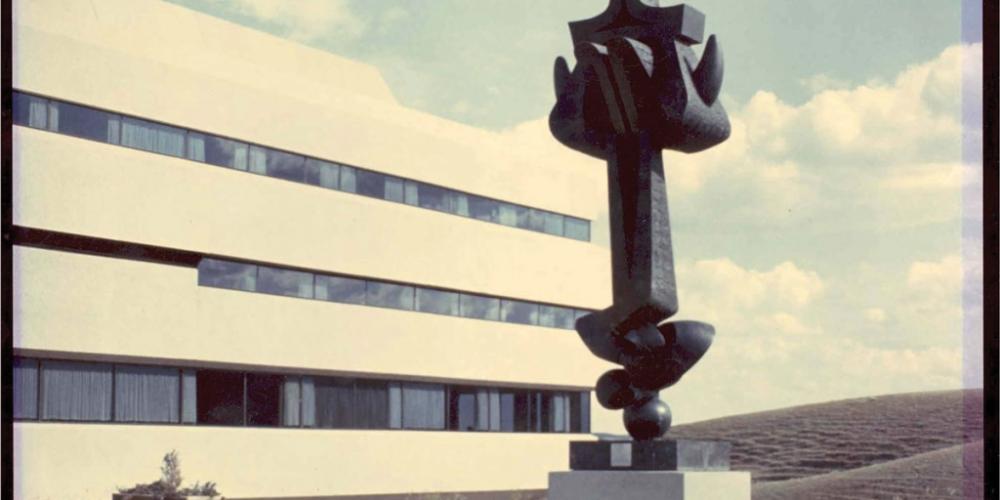 Moses sculpture outside of UHall in 1968